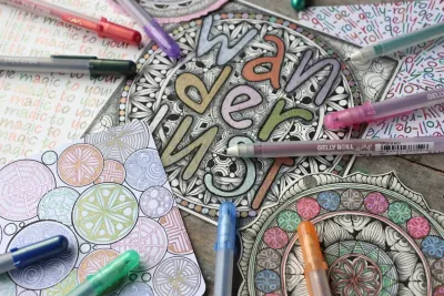 Gelové fixy Gelly METALLIC - varianty Sakura